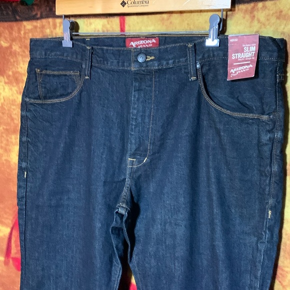 ARIZONA JEAN COMPANY-men’s dark rinse cotton denim ‘SLIM FIT STRAIGHT’ leg jeans - Picture 2 of 11